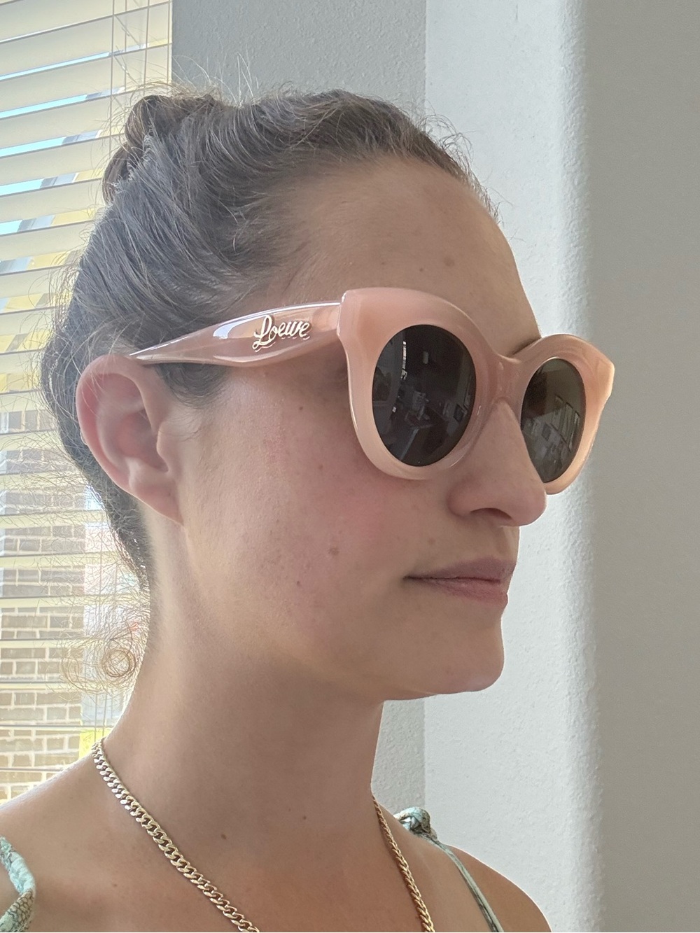 Loewe Blush Pink Round Sunglasses with Gold Logo - Picture 8 of 8